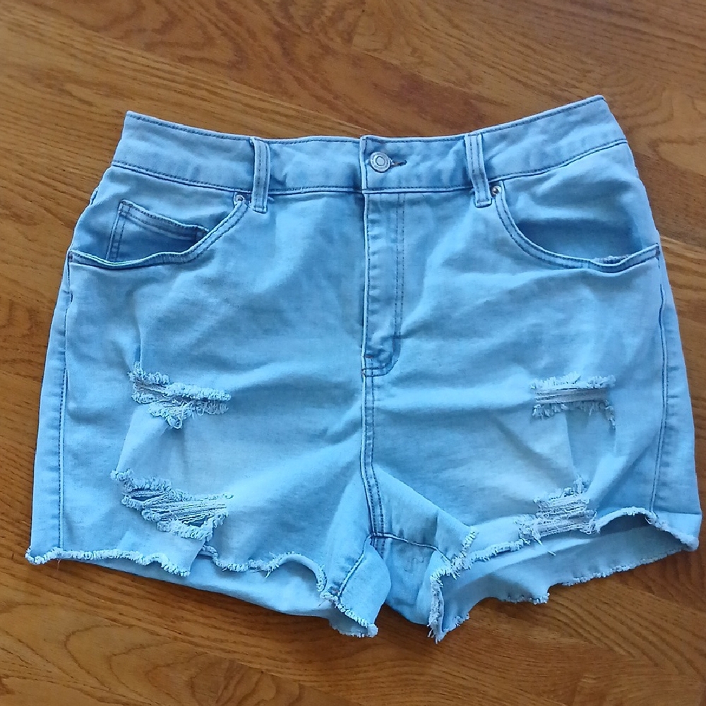 Refuge Denim Miami High Rise Distressed Light Wash Jean Shorts Size 13 Summer